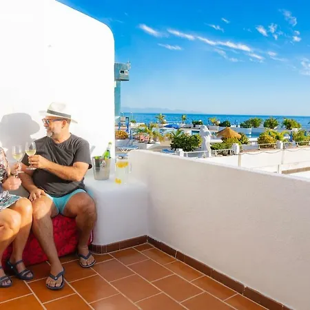 Marina Seafront 13 Apartment *